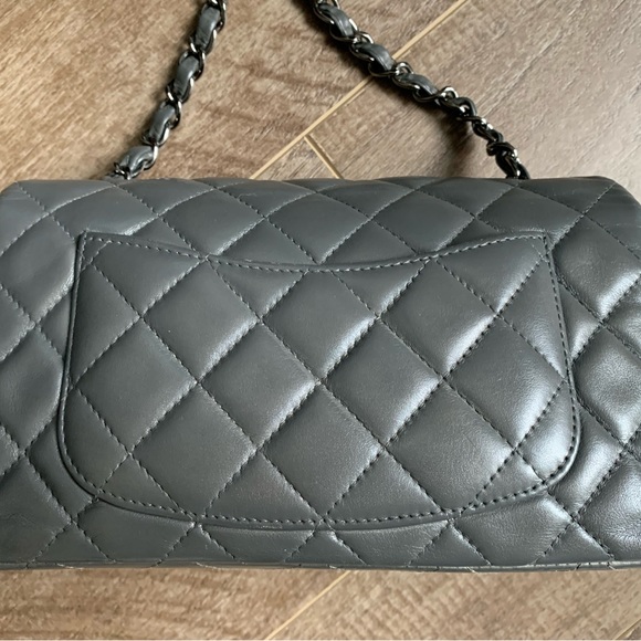 Chanel Lambskin mini rectangular in grey - Picture 3 of 14
